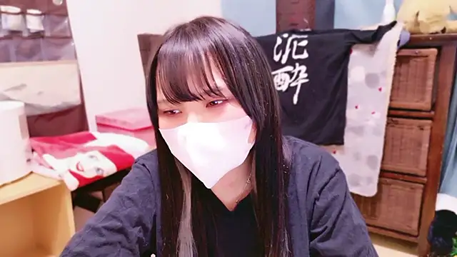 senachinnn online show from October 2025 07:07:02 AM