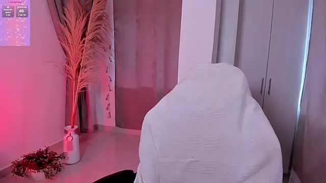 ElissaDominguez online show from November 2025 02:27:02 PM