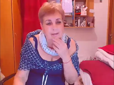 Victoria5643 online show from December 2025 06:36:02 PM