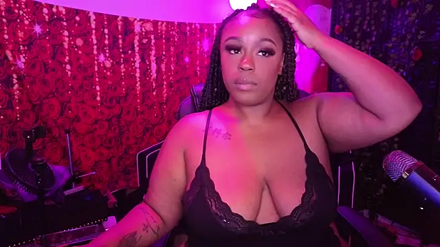 cheriserozequeen online show from May 2026 12:18:01 AM
