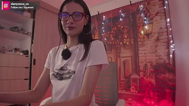 DanyNova Co online show from November 2025 09:13:01 PM