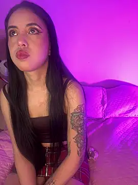 Snapshot of Nathy__8 chatting on January 2025 04:22:02 AM Nathy  8 online show from January 2025 04:22:02 AM