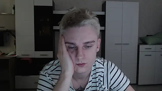 angryzan online show from February 2025 04:29:01 AM