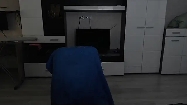 angryzan online show from March 2025 07:16:01 AM