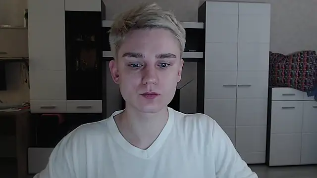 angryzan online show from March 2025 05:38:02 AM