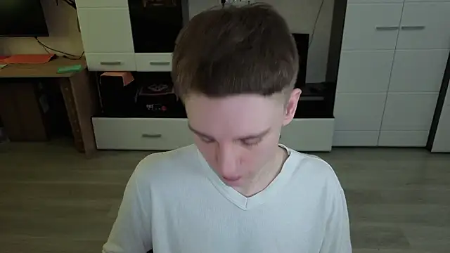 angryzan online show from February 2026 05:12:02 AM