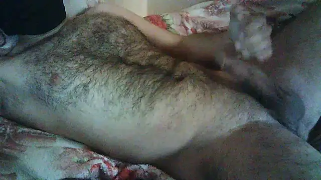 Snapshot of Hairyarabguy chatting on February 2025 10:04:01 AM Hairyarabguy online show from February 2025 10:04:01 AM