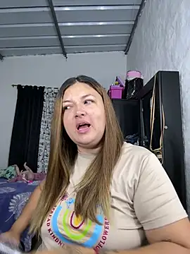 Sofia Queen17 online show from April 2026 10:41:01 AM