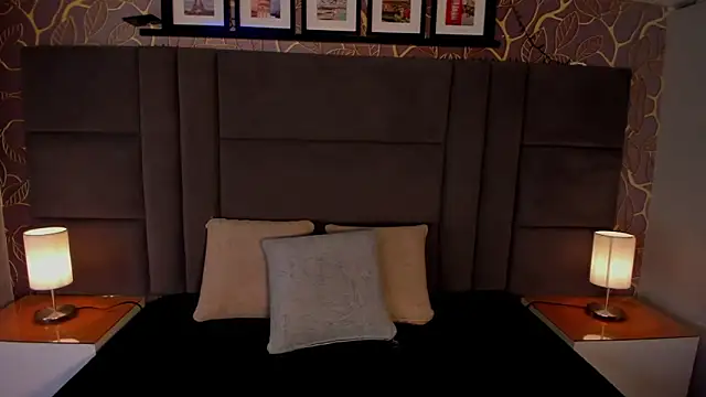 Snapshot of ana_beckett chatting on February 2025 11:42:02 AM ana beckett online show from February 2025 11:42:02 AM