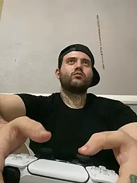 Snapshot of 817raul chatting on January 2025 04:09:02 AM 817raul online show from January 2025 04:09:02 AM