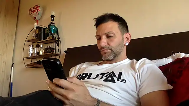 goroasroma90 online show from April 2026 05:02:02 PM