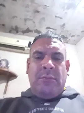 Snapshot of Rodrigo_happy chatting on June 2026 06:43:02 AM Rodrigo happy online show from June 2026 06:43:02 AM