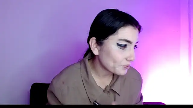 sophy rock online show from December 2025 03:41:01 PM