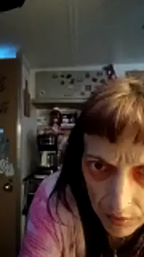 whitetrashdirtyslut online show from May 2026 01:28:02 PM