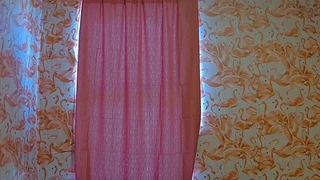 strawberrysmoothie online show from February 2025 08:31:01 PM