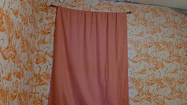 strawberrysmoothie online show from February 2026 09:44:01 PM