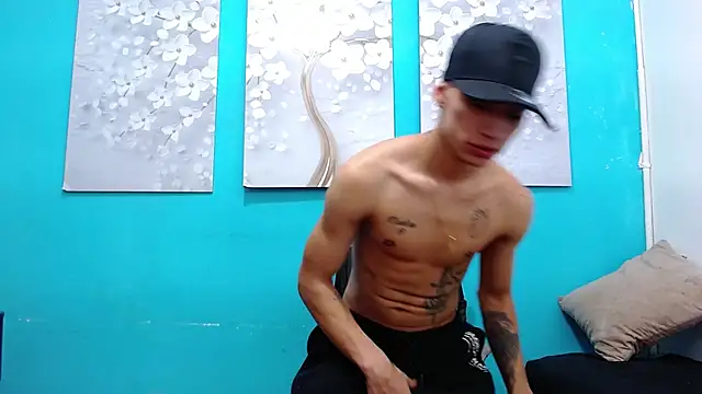 Leon hot X online show from December 2024 02:22:02 AM