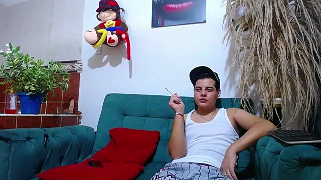 Leon hot X online show from February 2025 11:42:01 PM