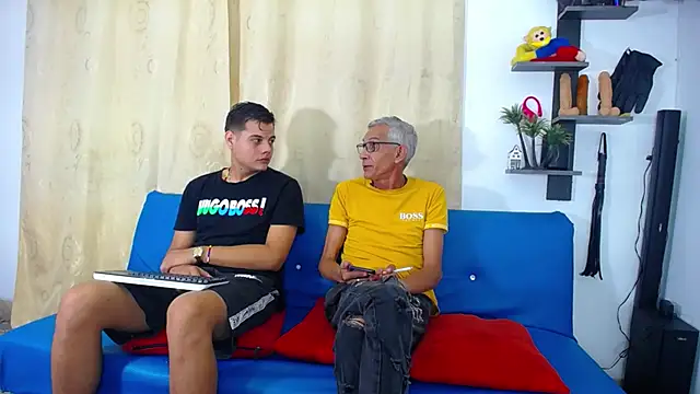 Leon hot X online show from October 2025 12:14:01 AM