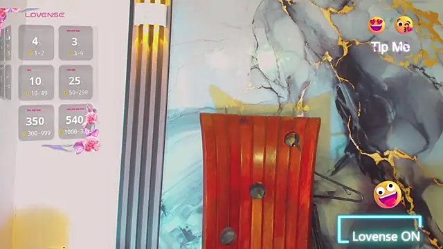 khiara moretti online show from March 2026 11:48:01 AM