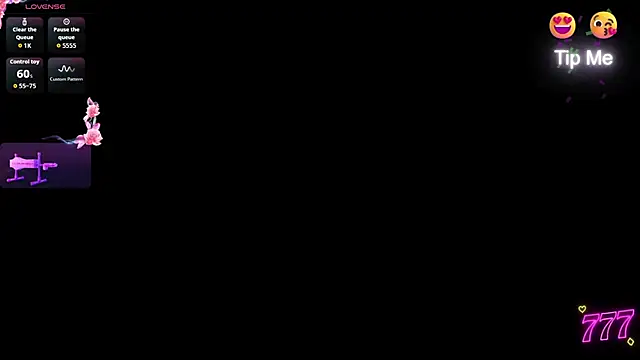 Snapshot of khiara_moretti chatting on July 2026 11:47:02 AM khiara moretti online show from July 2026 11:47:02 AM