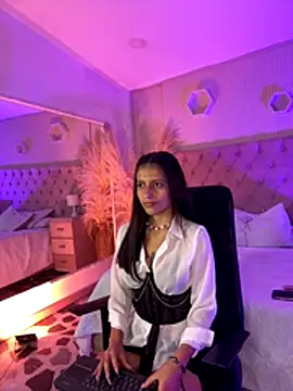 Agathaargent  online show from December 2025 08:09:02 AM