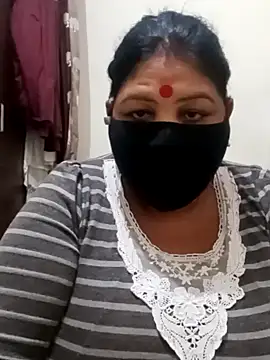 Shoni   online show from December 2024 08:05:02 PM