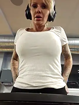 Ninasweden online show from January 2025 09:04:02 PM