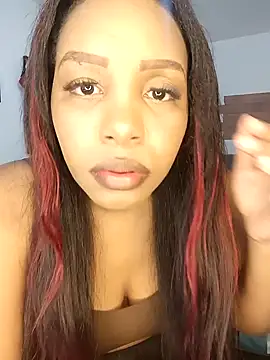 Snapshot of kitty__blackgl chatting on December 2024 09:35:01 AM kitty blackgl online show from December 2024 09:35:01 AM