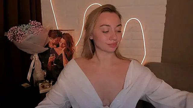 Snapshot of DanielaWisse chatting on December 2024 11:31:02 PM DanielaWisse online show from December 2024 11:31:02 PM