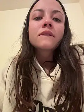 Megan Rodrigo online show from April 2026 11:42:01 AM