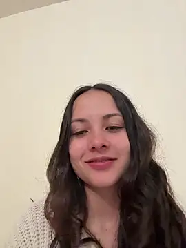 Megan Rodrigo online show from April 2026 12:22:02 PM