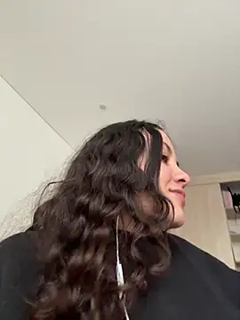 Megan Rodrigo online show from June 2026 02:33:02 PM