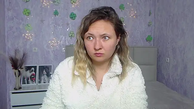 SallyVerda online show from March 2025 06:48:02 PM