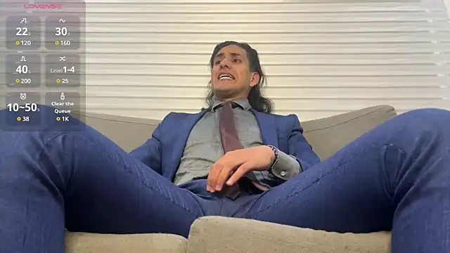 Tom blunt96 online show from January 2025 10:31:02 PM