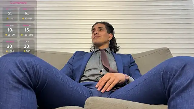 Tom blunt96 online show from February 2025 02:08:02 AM