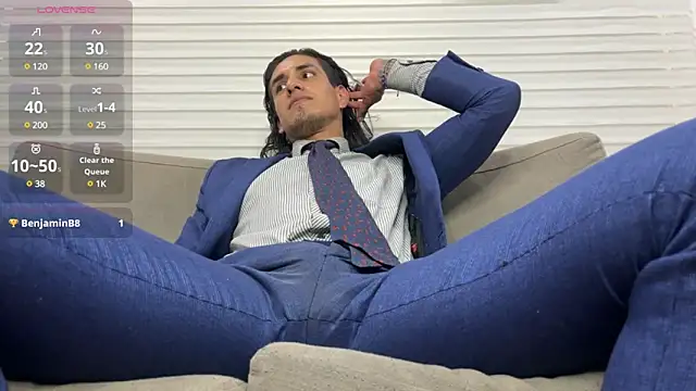 Tom blunt96 online show from February 2025 08:03:01 PM