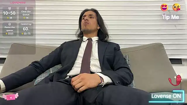 Tom blunt96 online show from February 2025 06:00:01 AM