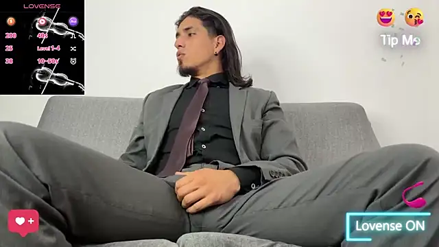 Tom blunt96 online show from September 2025 04:08:02 PM