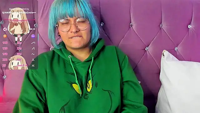 lucky-leah online show from February 2025 09:47:01 AM