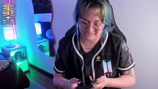 lucky-leah online show from March 2026 04:01:02 AM