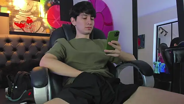 Santi delacruz online show from February 2025 02:24:01 PM