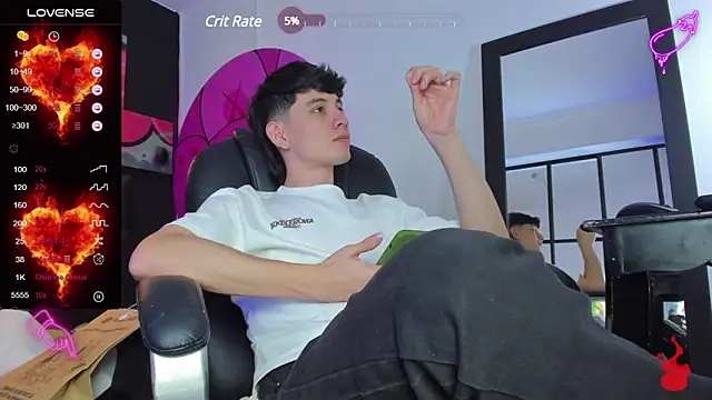 Santi delacruz online show from February 2025 08:42:01 PM