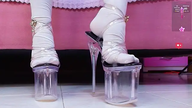 Snapshot of AuroraSim chatting on December 2025 01:37:02 PM AuroraSim online show from December 2025 01:37:02 PM