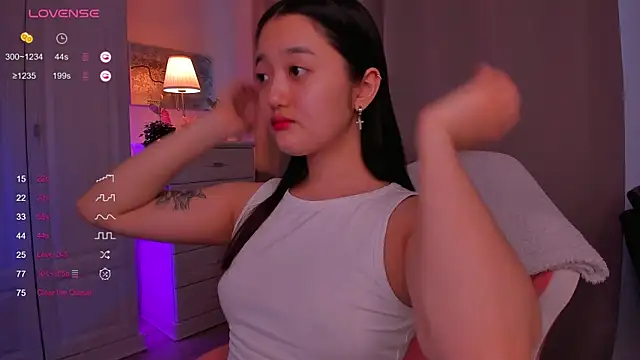 FreyaRaya online show from February 2025 09:37:01 AM