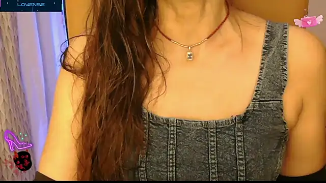  Blue Ruubyy  online show from October 2025 01:43:02 PM