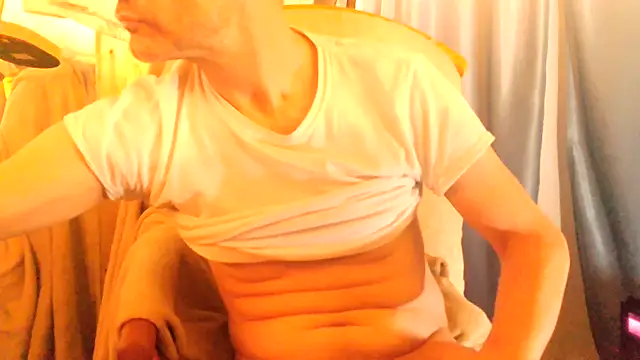 Haztogo4me online show from March 2026 11:43:01 PM