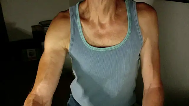 Artjack-cam4 online show from July 2026 11:57:01 AM