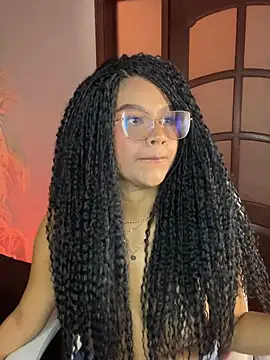 nayah   online show from January 2025 11:13:01 PM