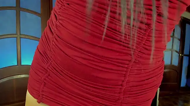 nayah   online show from December 2025 07:45:02 PM